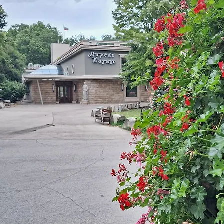 Location Harmony By Hostex 바르나