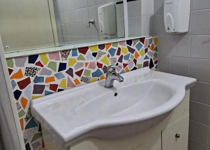 Location Harmony By Hostex 아파트