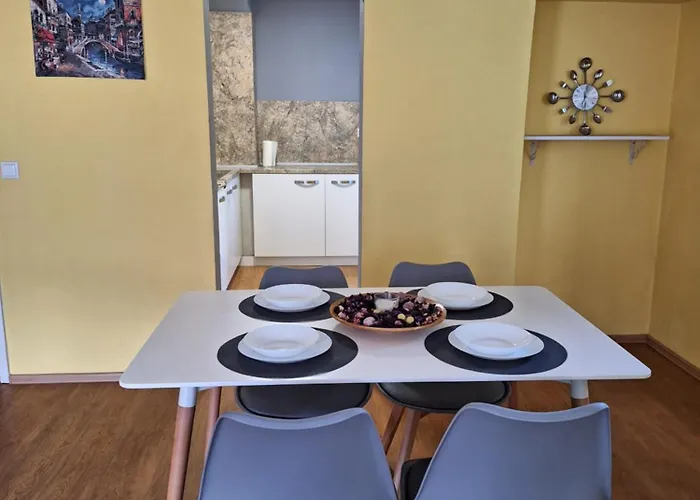 Location Harmony By Hostex 바르나